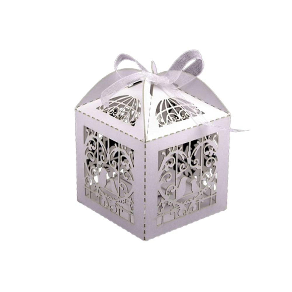 Mother-of-pearl box with a carved motif - little birds - 6 x 6cm