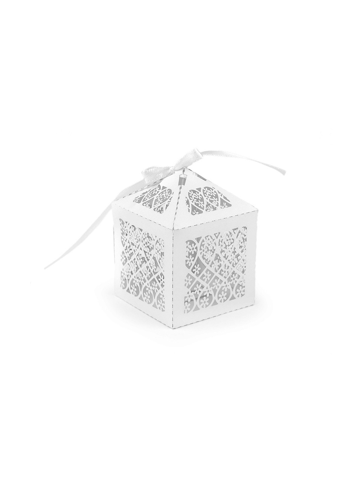 Pearl box with carved motif - flower - 5,5 x 5,5cm