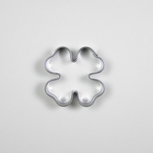 Stainless steel cutter - cloverleaf