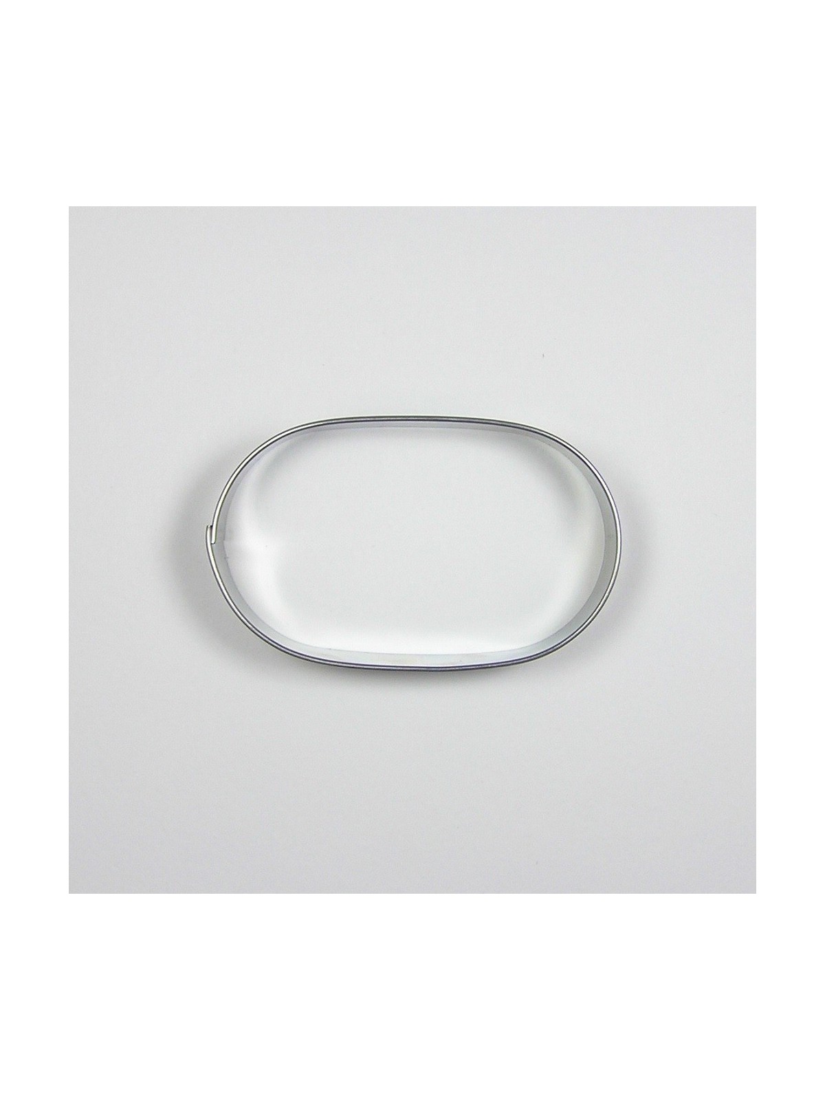 Stainless steel cookie cutter - round 6cm.