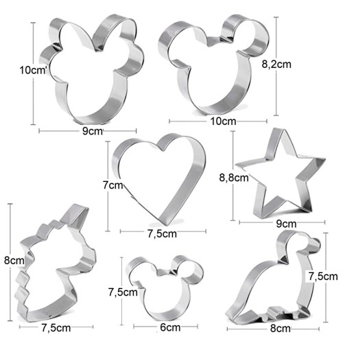 Set of metal cookie cutters with drawn characters XL - 7 pieces