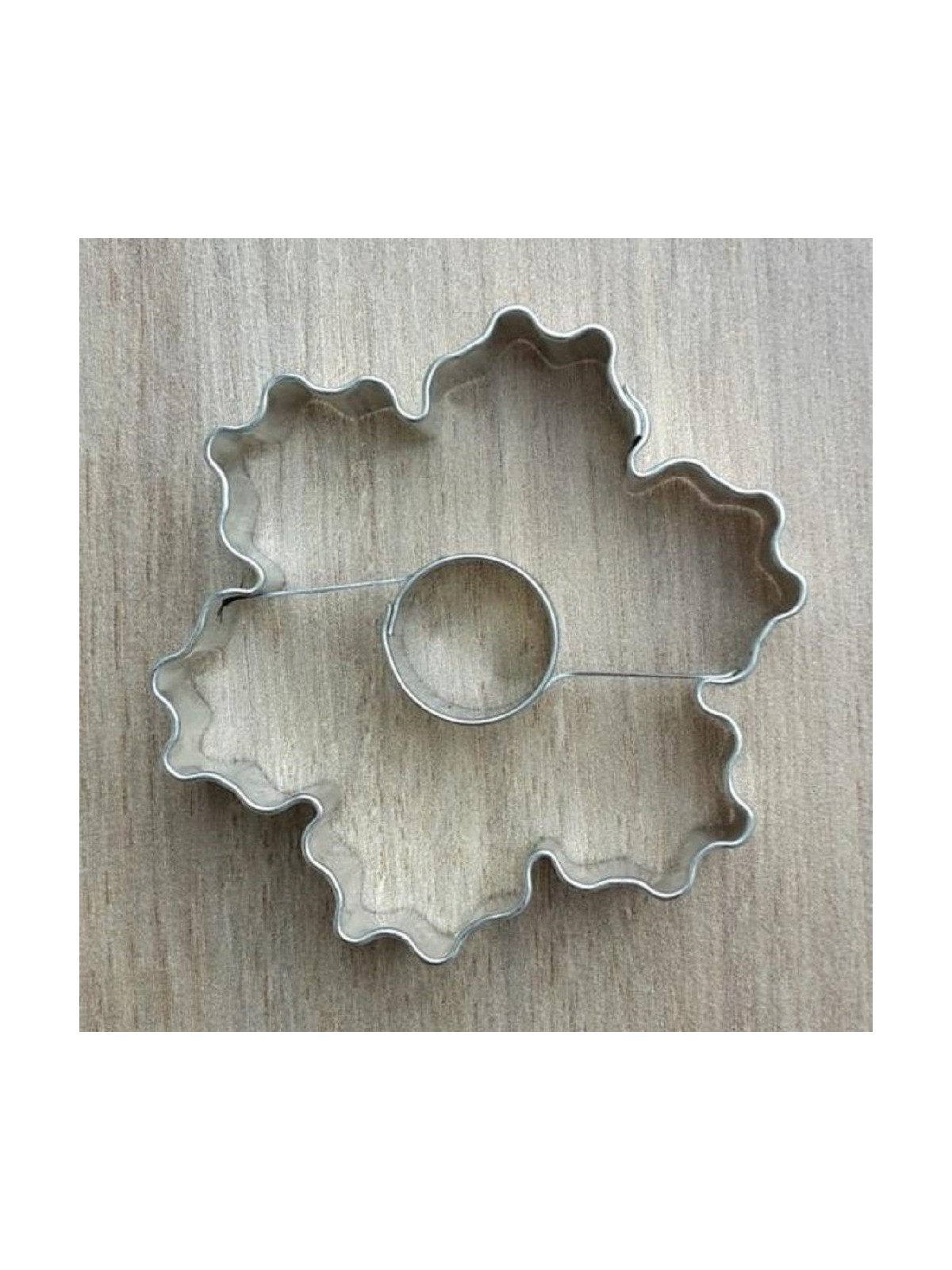 Cookie cutter - scalloped flower + circle