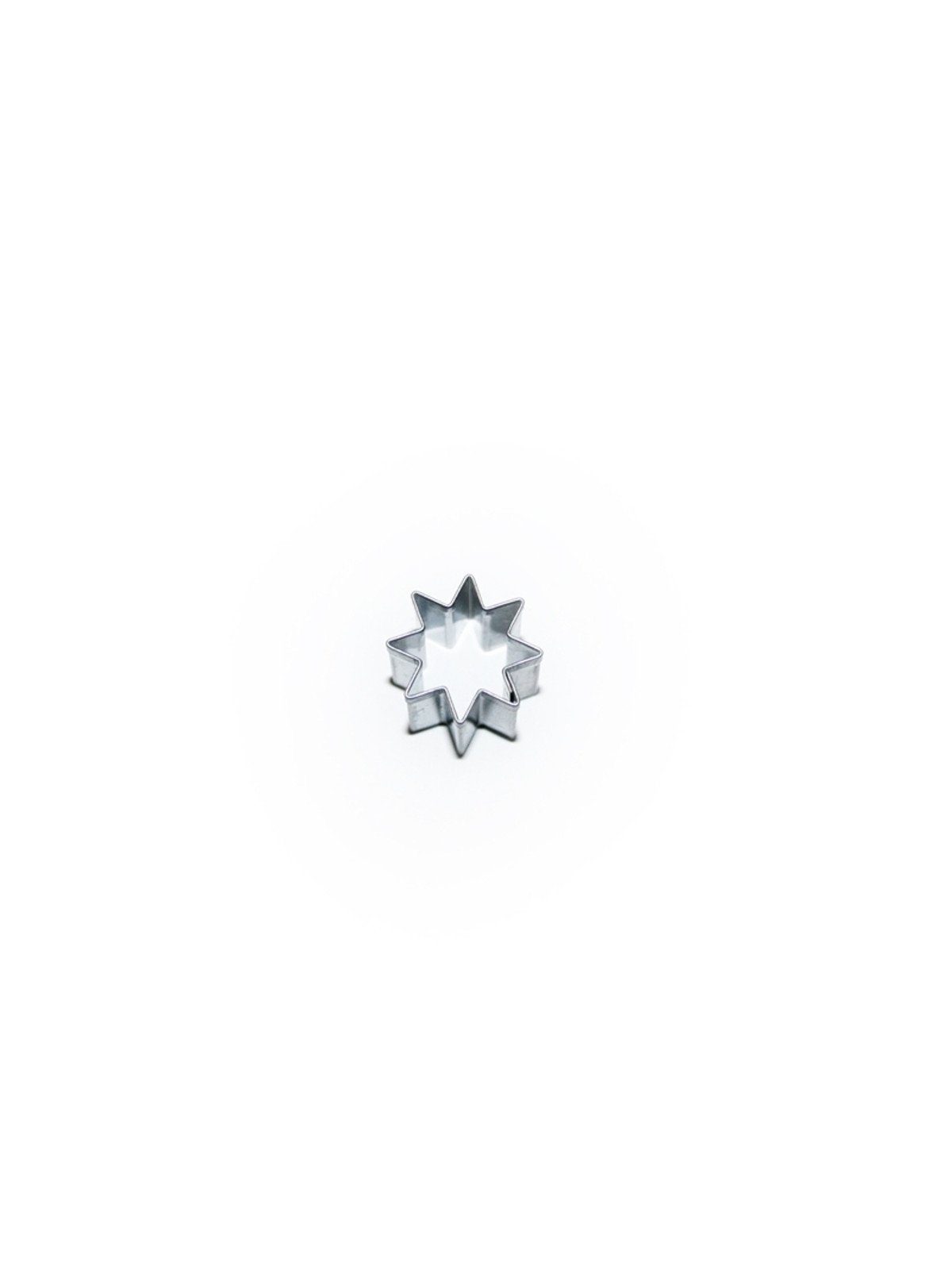 Stainless steel cutter - 8-pointed star 20mm