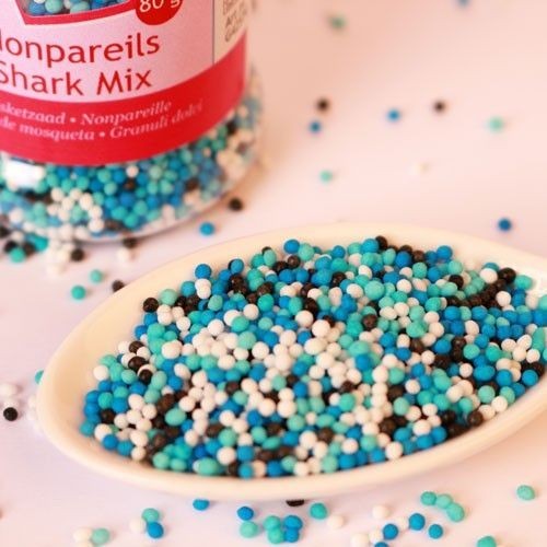 DISCOUNT: FunCakes Sugar Pearls - shark mix - 80g