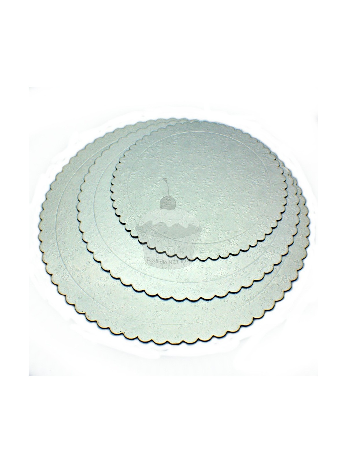 Set of 3 silver cake boards - round