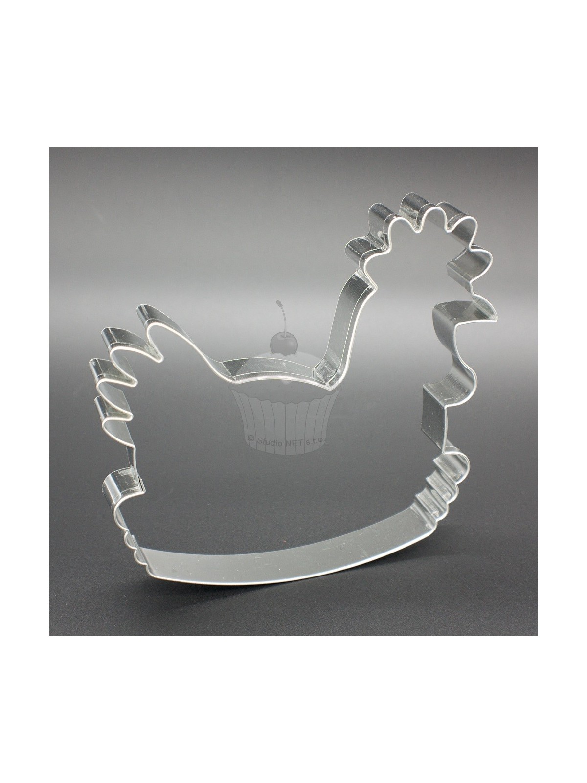 Gingerbread cookie cutters - Hen in a basket