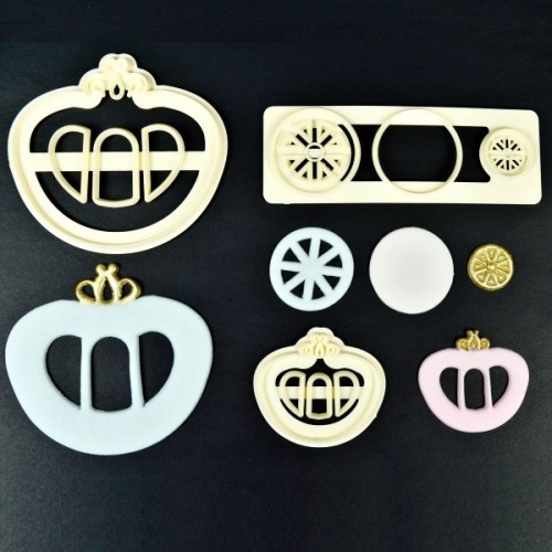 FMM Princess Carriage Cutter Set/3