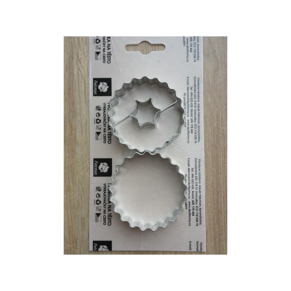 Set of cutters - large fluted round cookies with a hole in the middle